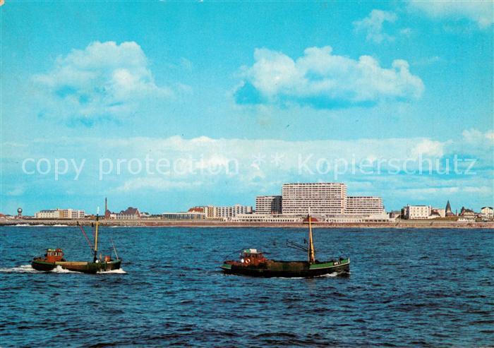 Westerland Sylt Ansicht vom Meer aus Fischkutter