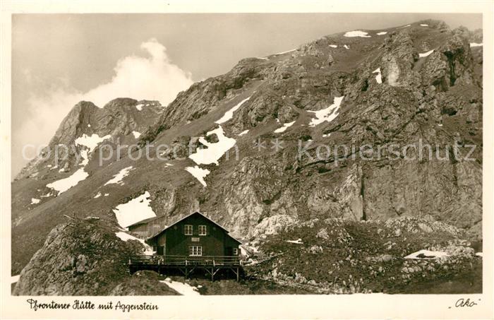 Pfronten Ostallgaeu Bayern Pfrontener Huette mit Aggenstein