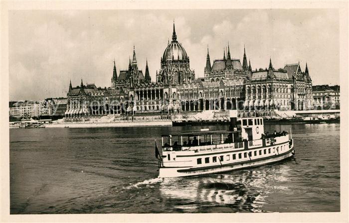 Budapest Parlament Faehre
