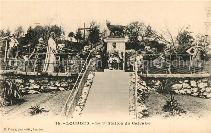Lourdes Hautes Pyrenees La première Station du Calvaire