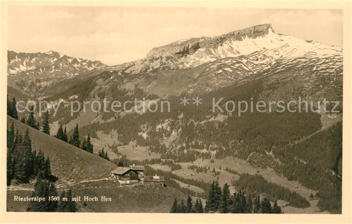 Riezlern Kleinwalsertal Vorarlberg Riezleralpe mit Hoch Ifen Allgaeuer Alpen