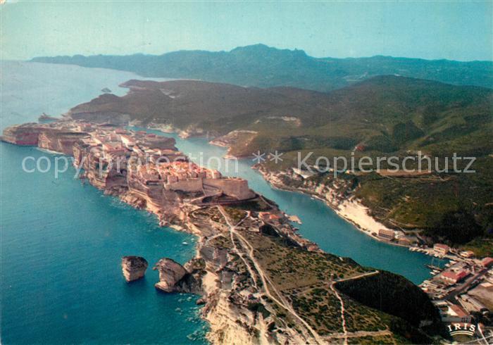Bonifacio Corse du Sud Vue aérienne sur la ville et les falaises