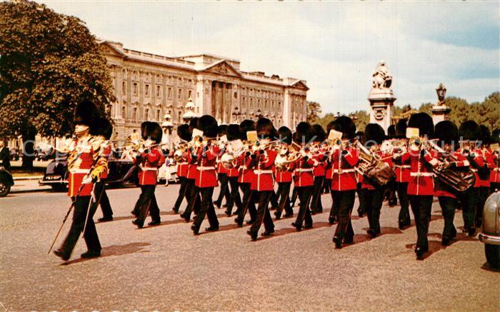 Leibgarde Wache Guards Band Buckingham Palace London