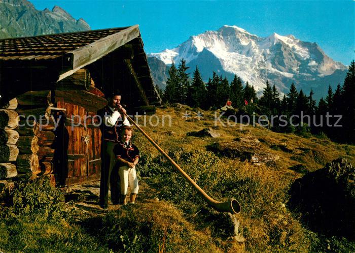 Alphorn Alphornblaeser Wengen Sennenbub Jungfrau