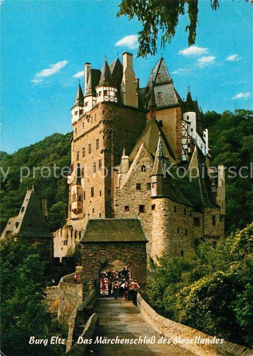 Burg Eltz Maerchenschloss des Mosellandes