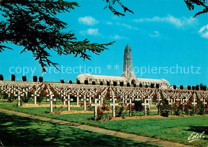 Verdun Meuse Soldatenfriedhof mit Beinhaus