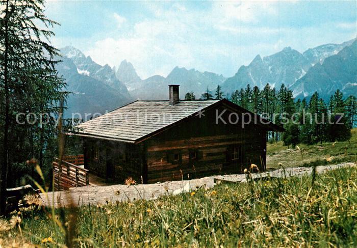 Sexten Sesto Suedtirol Laerchenhuette
