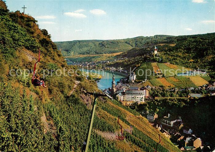 Cochem Mosel mit Burg Cochem Seilbahn und Pinnerkreuz