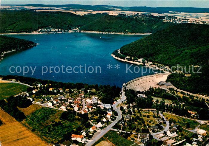 Edertalsperre Fliegeraufnahme mit Sperrmauer und Schloss Waldeck