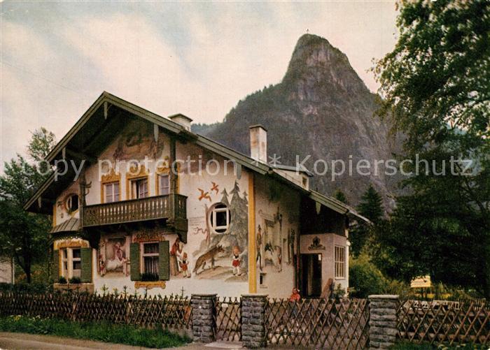 Oberammergau Rotkaeppchenhaus mit Kofel