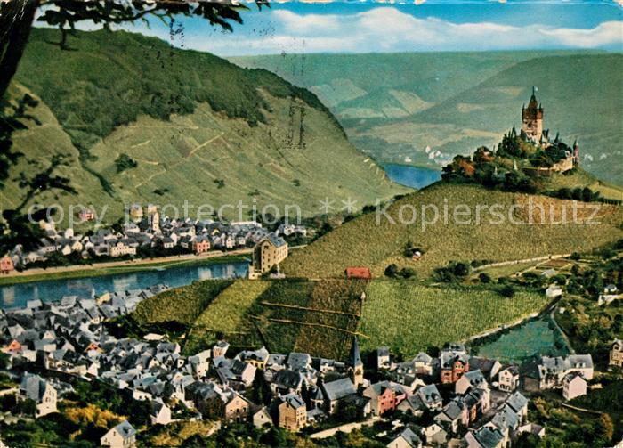 Cochem Mosel Blick von der Umkehr auf Stadt und Burg Cochem