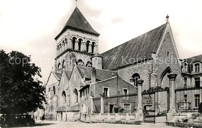 Thouars  Deux-Sevres Eglise Saint-Laon