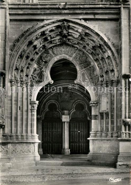 Saint-Pere-sous-Vezelay Eglise Porche