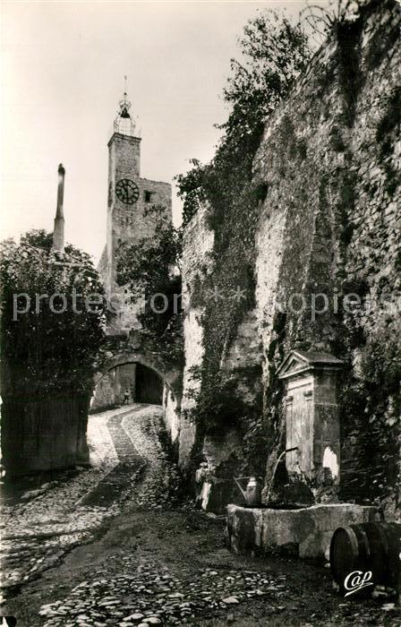 Vaison-la-Romaine Vaucluse Beffroi et Porte de la Haute Ville