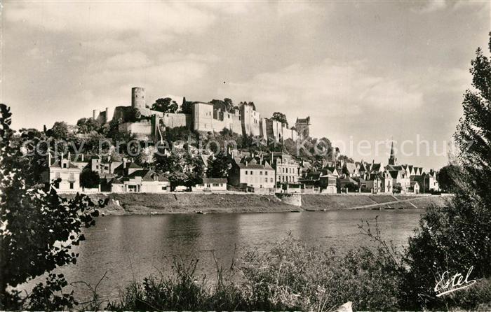 Chinon Indre et Loire Le Chateau et la Vienne
