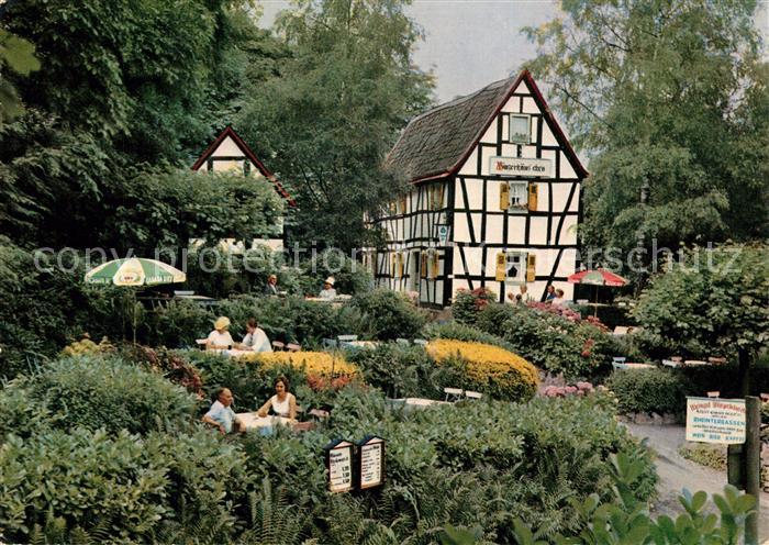 Koenigswinter Winzerhaeuschen am Drachenfels Fachwerkhaus