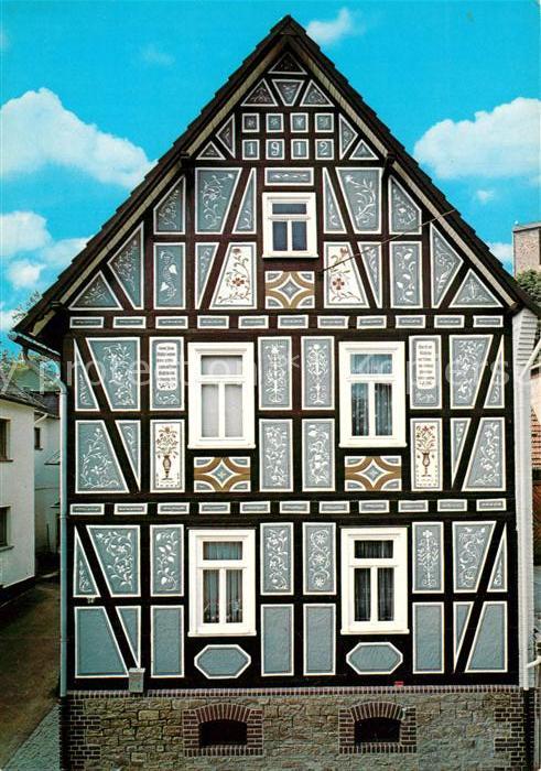 Holzhausen Huenstein Kratzputzhaus Fachwerkhaus Historisches Gebaeude