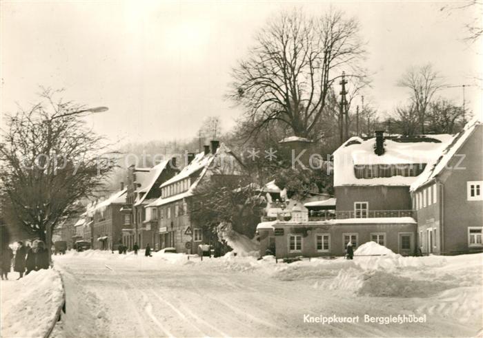 Berggiesshuebel Hauptstrasse Kneippkurort im Winter