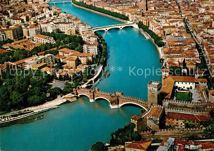 Verona Veneto Veduta aerea dell Adige con Castelvecchio