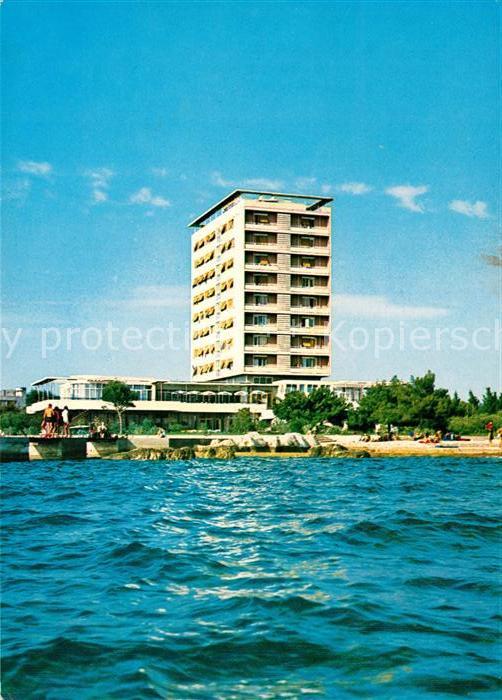 Umag Umago Istrien Hotel Adriatic Ansicht vom Meer aus