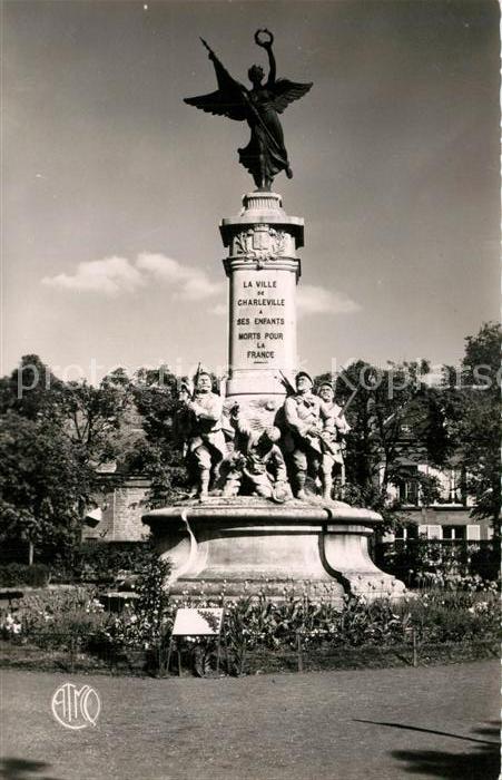 Charleville-Mezieres 08 Monument aux Morts
