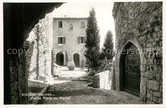 Eze 06 Vieille Place du Planet