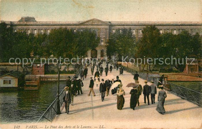 Paris Pont des Arts Louvre
