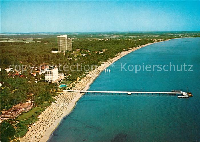 Timmendorfer Strand Seebruecke mit Hotel und Kongresszentrum Maritim Fliegeraufn
