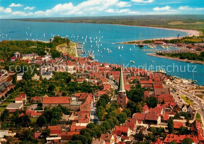 Travemuende Ostseebad Fliegeraufnahme