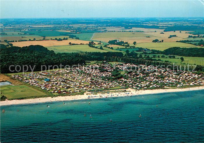 Booknis Campingplatz Strand Fliegeraufnahme