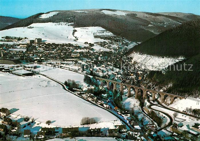 Willingen Sauerland Kneipp Heilbad Kurort Wintersportplatz Viadukt Fliegeraufnah