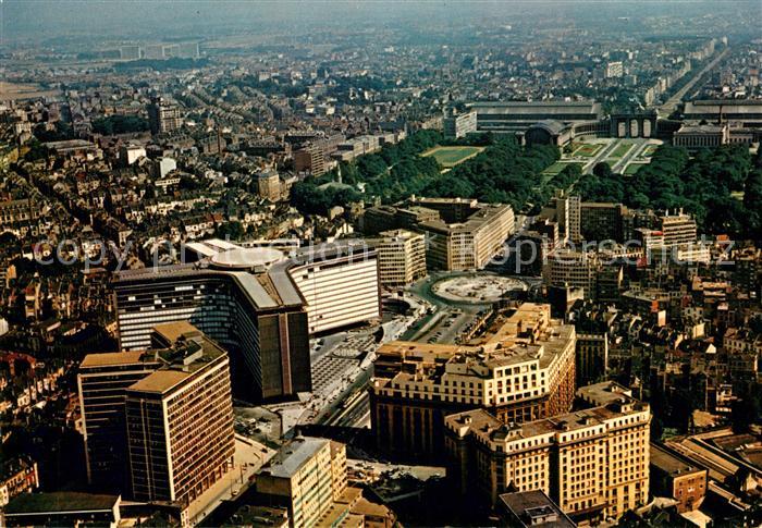 Bruxelles Bruessel Gebaeude der Europaeischen Gemeinschaft Fliegeraufnahme