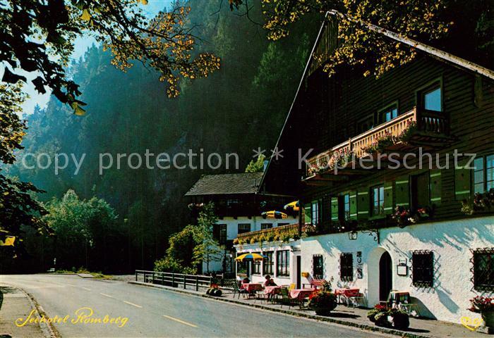 Mondsee Salzkammergut Eschlboeck Landhaus Seehotel Plomberg