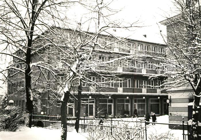 Cieplice Slaskie Zdroj Sanatorium im Winter