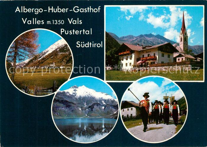 Vals Suedtirol Albergo Huber Gasthof Kirche Trachtengruppe