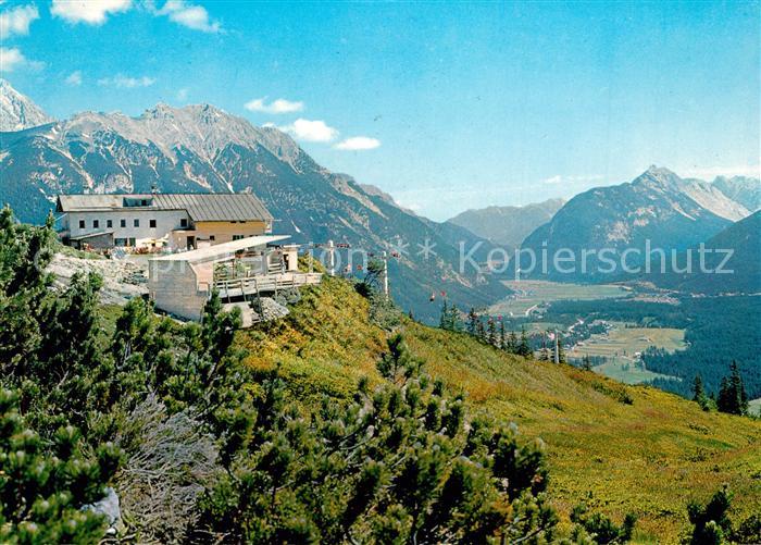 Leutasch Rauthhuette mit Mundellift Blickauf Dreitorspitze Karwendelgebirge und