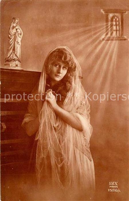 Foto DIX Paris Nr. 1586/5 Frau Madonna Beten