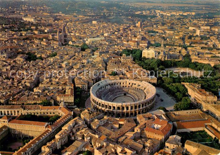 Nimes Fliegeraufnahme Zentrum Arena