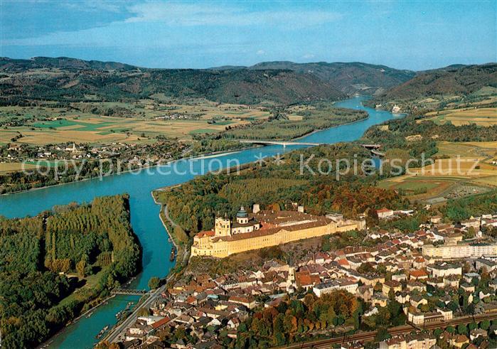Schoenbuehel-Aggsbach Fliegeraufnahme Stift Melk Schloss Kloster