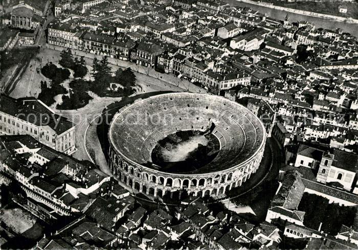 Verona Veneto Fliegeraufnahme mit Arena