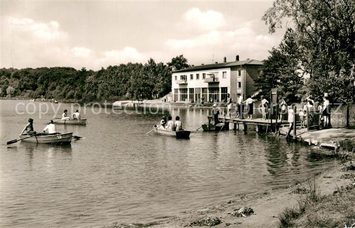 Luenen Partie am Cappenberger See mit Bootshaus