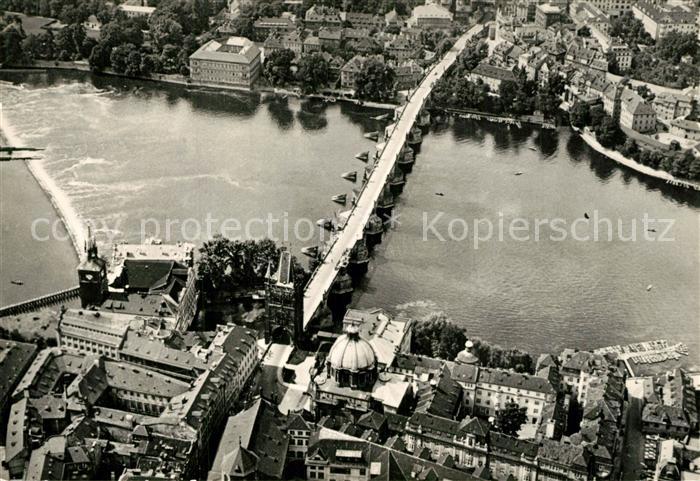Prag Prahy Prague Karlsbruecke Fliegeraufnahme