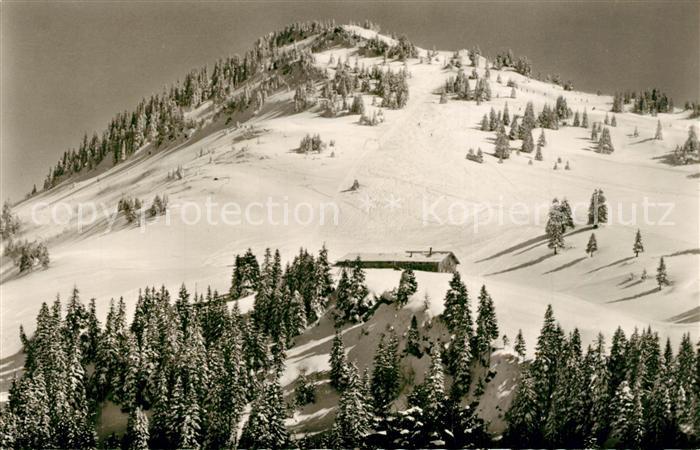 Steibis Falkenhuette und Einegundkopf Falken Wintersportplatz Allgaeuer Alpen
