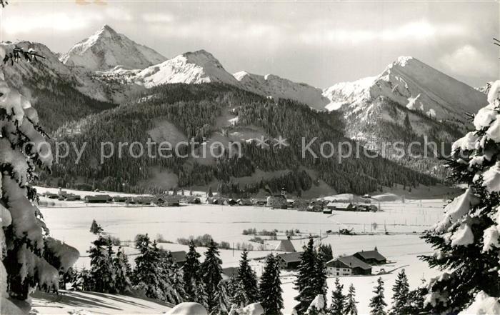 Tannheim Tirol Winterpanorama mit Blick zum Gaishorn Allgaeuer Alpen