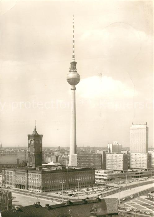 Berlin Rathaus Fernseh- und UKW-Turm Hauptstadt der DDR