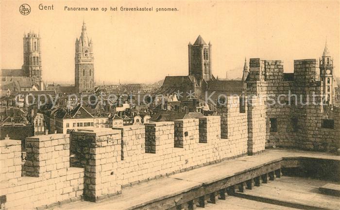Gent Gand Flandre Panorama van op het Gravenkasteel genomen