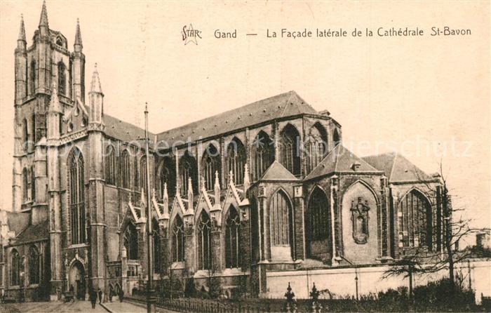 Gand Belgien Facade latérale de la Cathedrale Saint Bavon