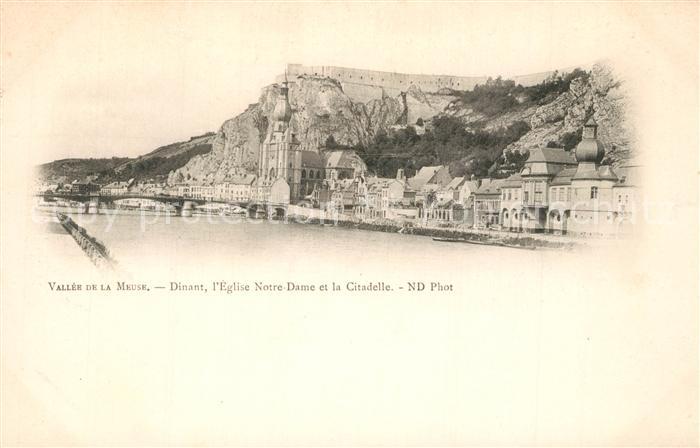 Dinant Wallonie Eglise Notre Dame et la Citadelle