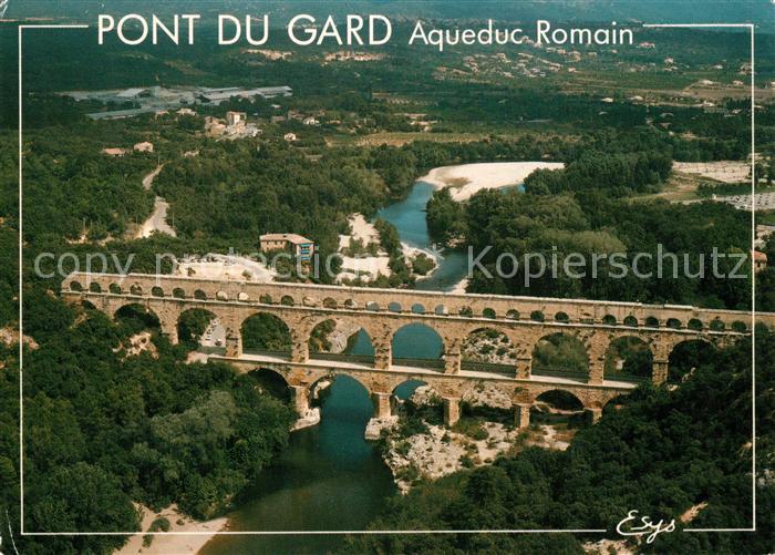 Saint-Ambroix Gard Fliegeraufnahme Pont du Gard Aqueduc Romaiin