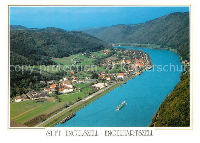 Engelhartszell Donau Oberoesterreich Stift Engelszell Fliegeraufnahme